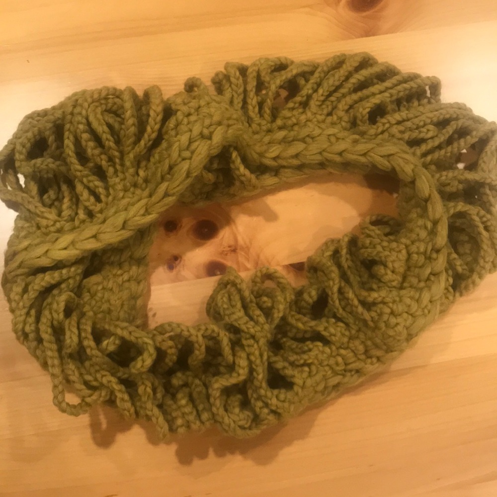 Handmade Wool Infinity Scarf - Picture 3 of 5